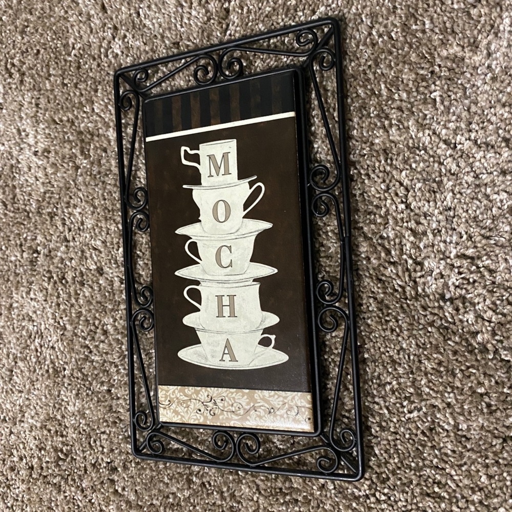 Metal/ceramic trivet or wall art☕️